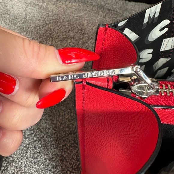 Marc Jacobs Repeat Red Leather Tote - Picture 8 of 17